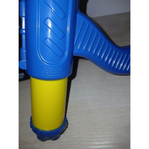 Sharper Image Hungry Bear Target Shooting Game With Box Launcher & 8 Foam Balls - Picture 10 of 16